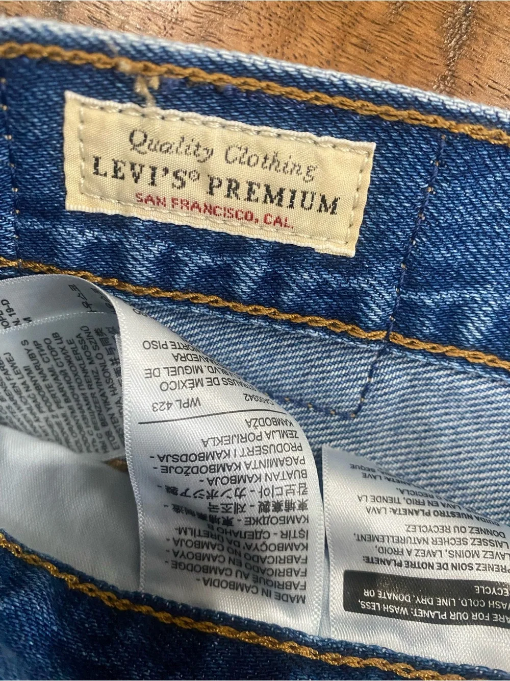 LEVI'S Women’s Baggy Dad Lightweight Jorts Size 30